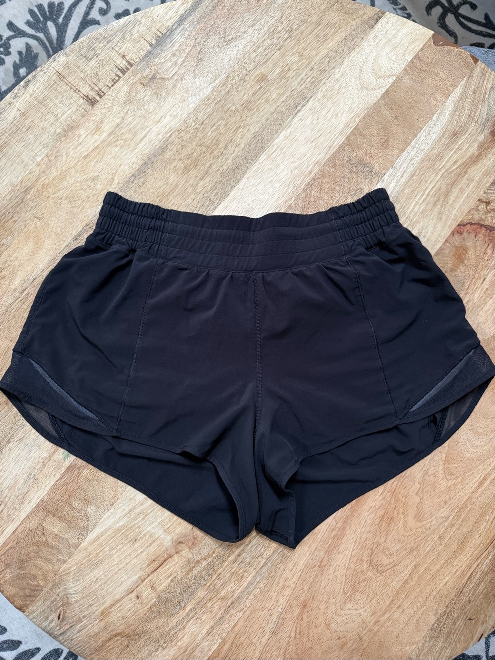 lululemon athletica Hotty Hot High Rise 2.5” Inseam Shorts in Black